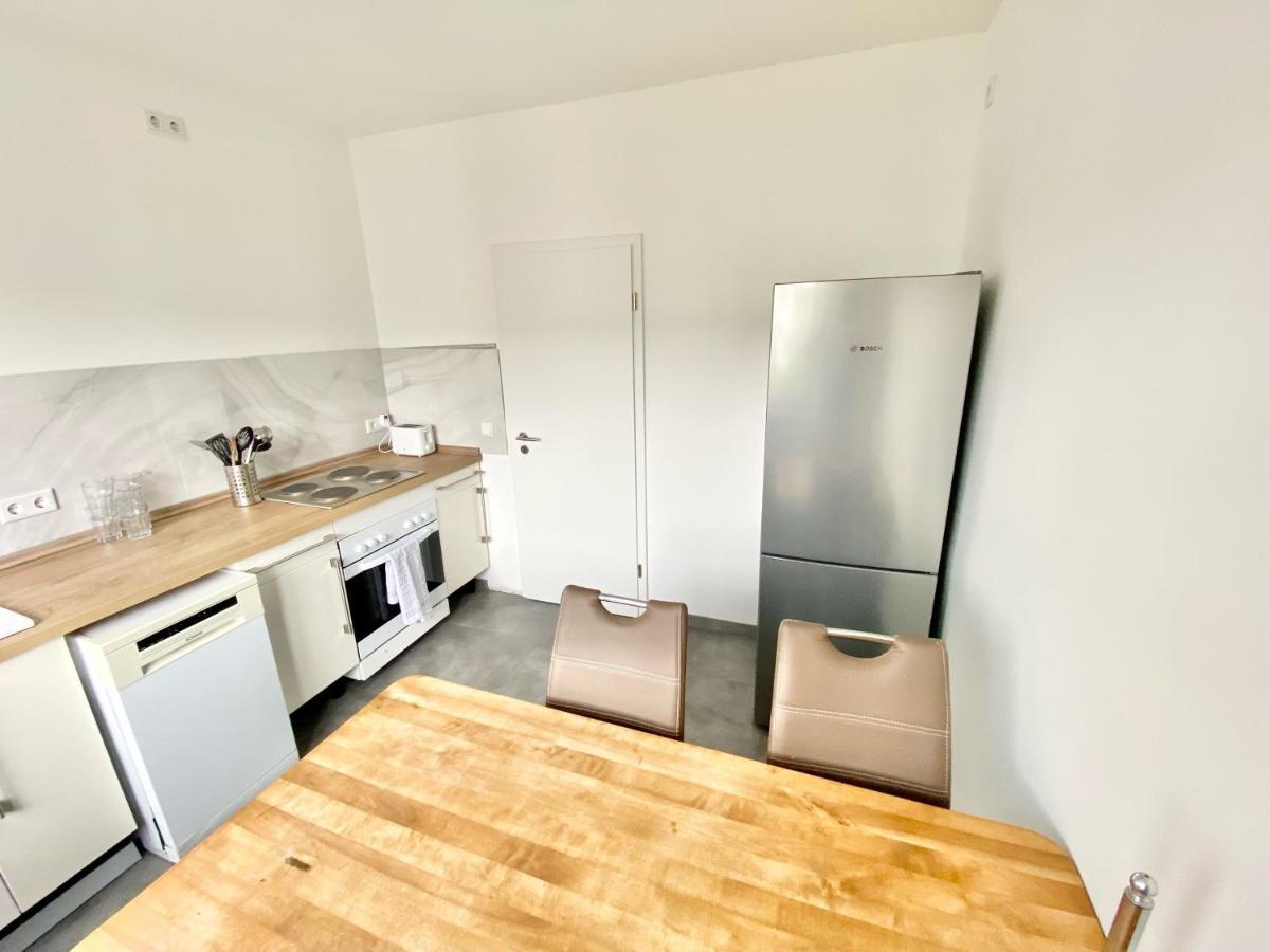 Zentral Gelegene 2 Zi. Wohnung Naehe Innenstadt/Hbf Wolfsburg Exterior foto